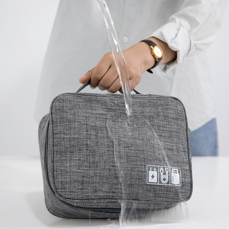 Organisateur d'électronique, s - Tech Accessories Travel Case avis et prix